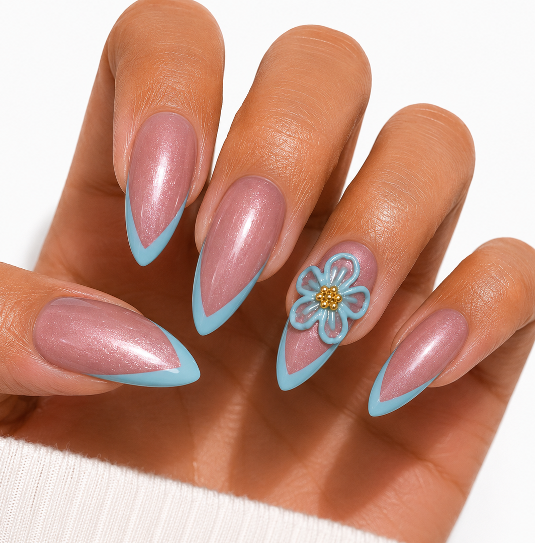 BLUE DAISY